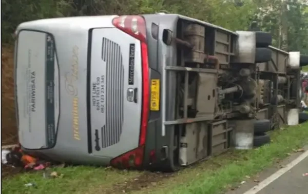 Tragična nesreća u Brazilu: Prevrnuo se autobus, 15 mrtvih