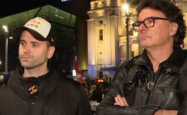 Zaposleni u kulturi protestovali ispred Narodnog pozorišta u Beogradu